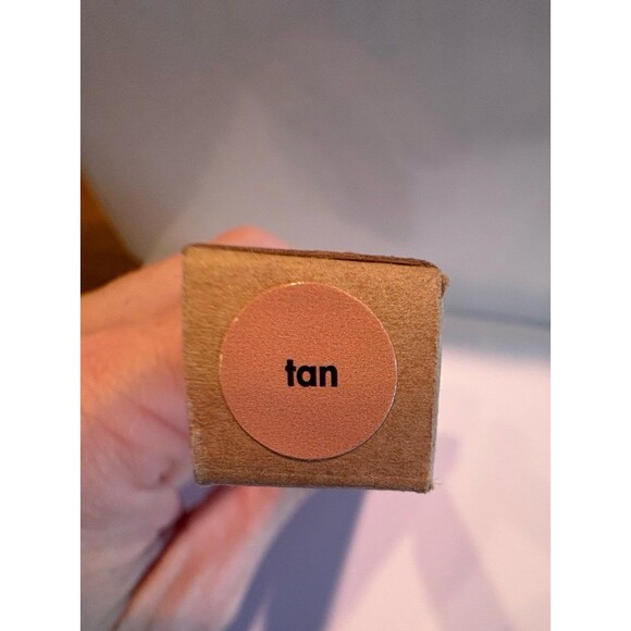 stila brighten correct concealer in tan - Picture 3 of 5